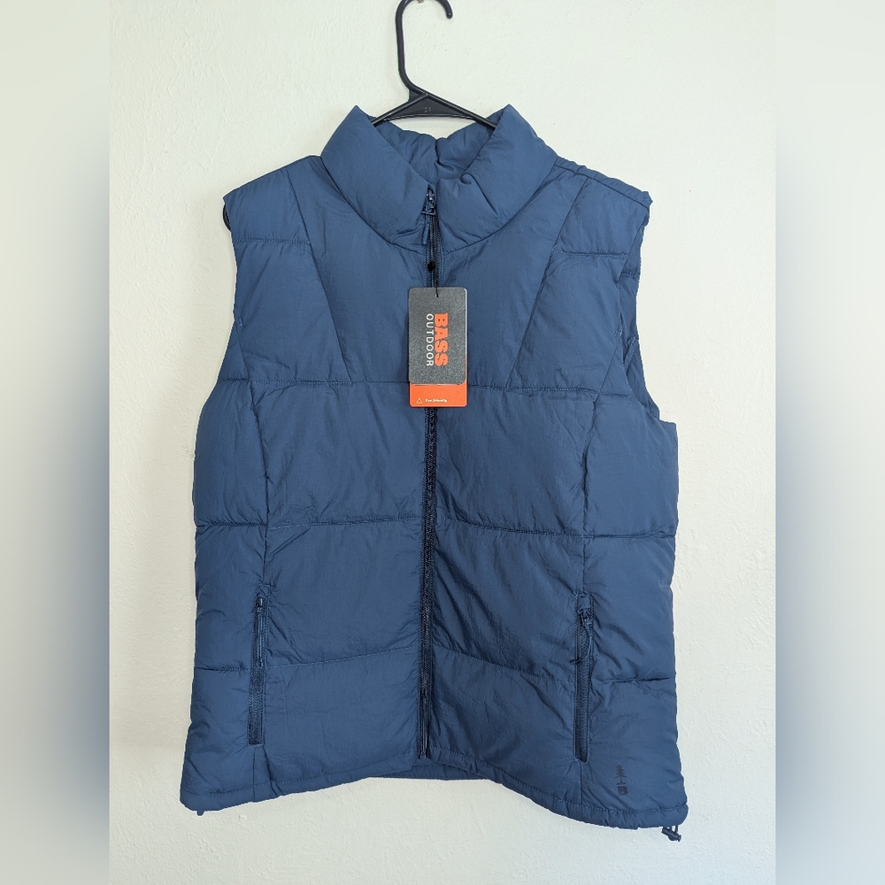 NWT Bass Outdoor Water Resistant Women's Puffer Vest Size M